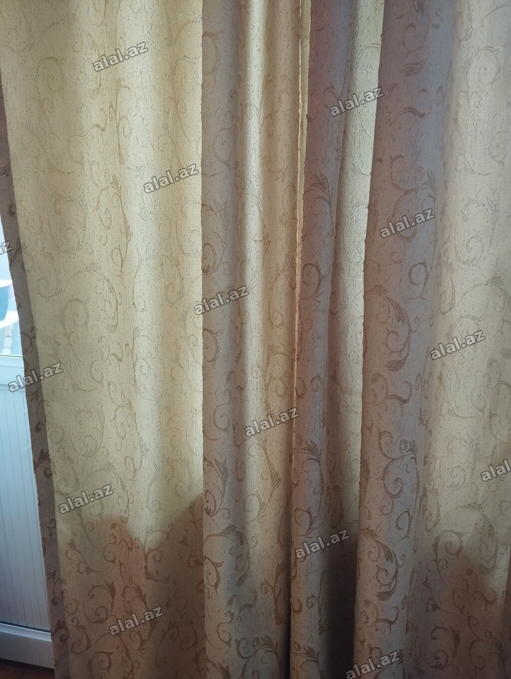 Qızılı-bej rəngdə dekorativ pərdə dəsti - Material: qalın toxunmuş