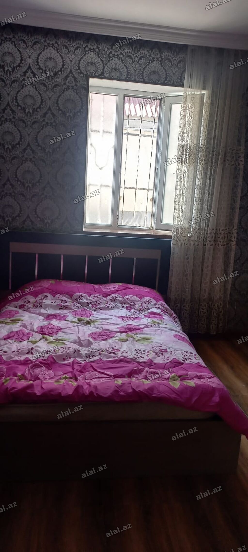 Xirdalan da texnikomun yaninda 2 otaqli temirli esyali adelni heyet