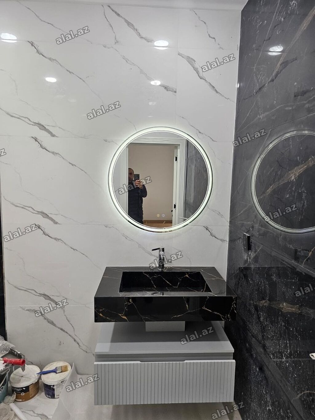 Məhsul: Hamam üçün dizayner lavabo mebeli və işıqlı güzgü dəstləri