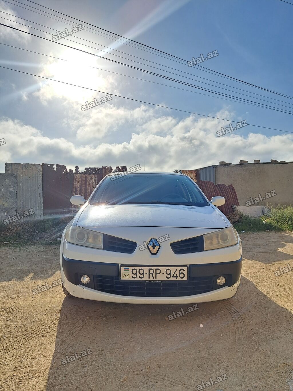 Renault Megane: 1.6 l | 2007 il 301000 km Universal