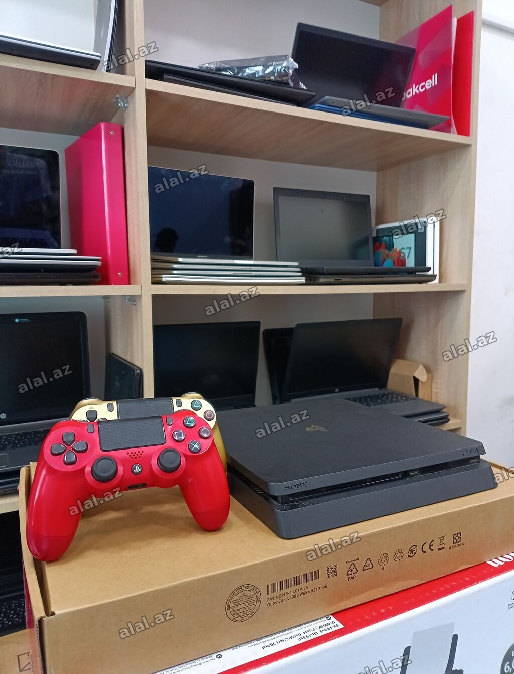 Sony PlayStation 4 Slim oyun konsolu Xüsusiyyətlər: - Model: PS4