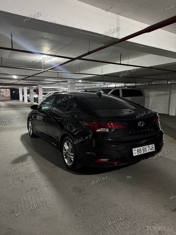 Hyundai Elantra 2019
