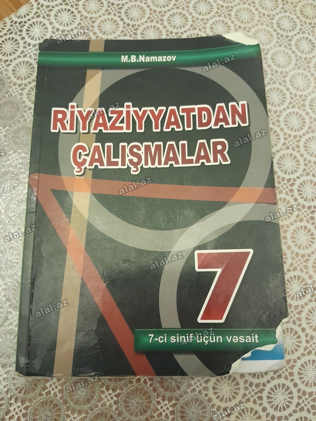 Namazov riyaziyyat kitabı satılır. Işlənmișdir.
Qiyməti 3azn