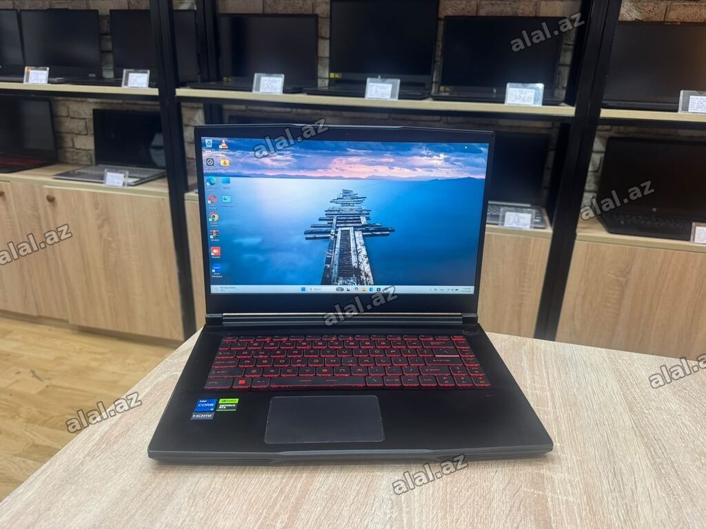 İşlənmiş MSI, 15.6 ", Intel Core i5, 512 GB, Ünvandan götürmə, Ödənişli çatdırıl