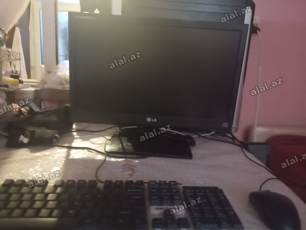 Masaüstü kompüter dəsti Komplekt: - Sistem bloku (ATX korpus, yan