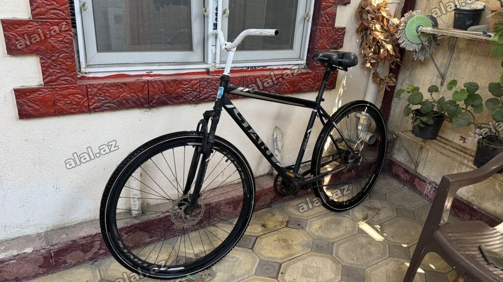 İşlənmiş Şəhər velosipedi Start, 28", sürətlərin sayı: 30, Ünvandan götürmə