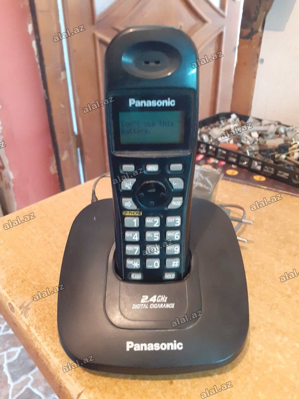 Panasonic simsiz ev telefonu və baza stansiyası - Model: 2.4 GHz