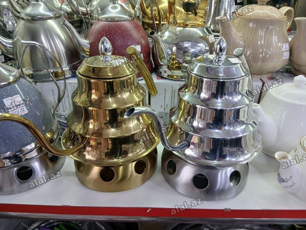 Samovar tipli çay dəsti – qapaqlı, üçmərtəbəli korpus və nazik