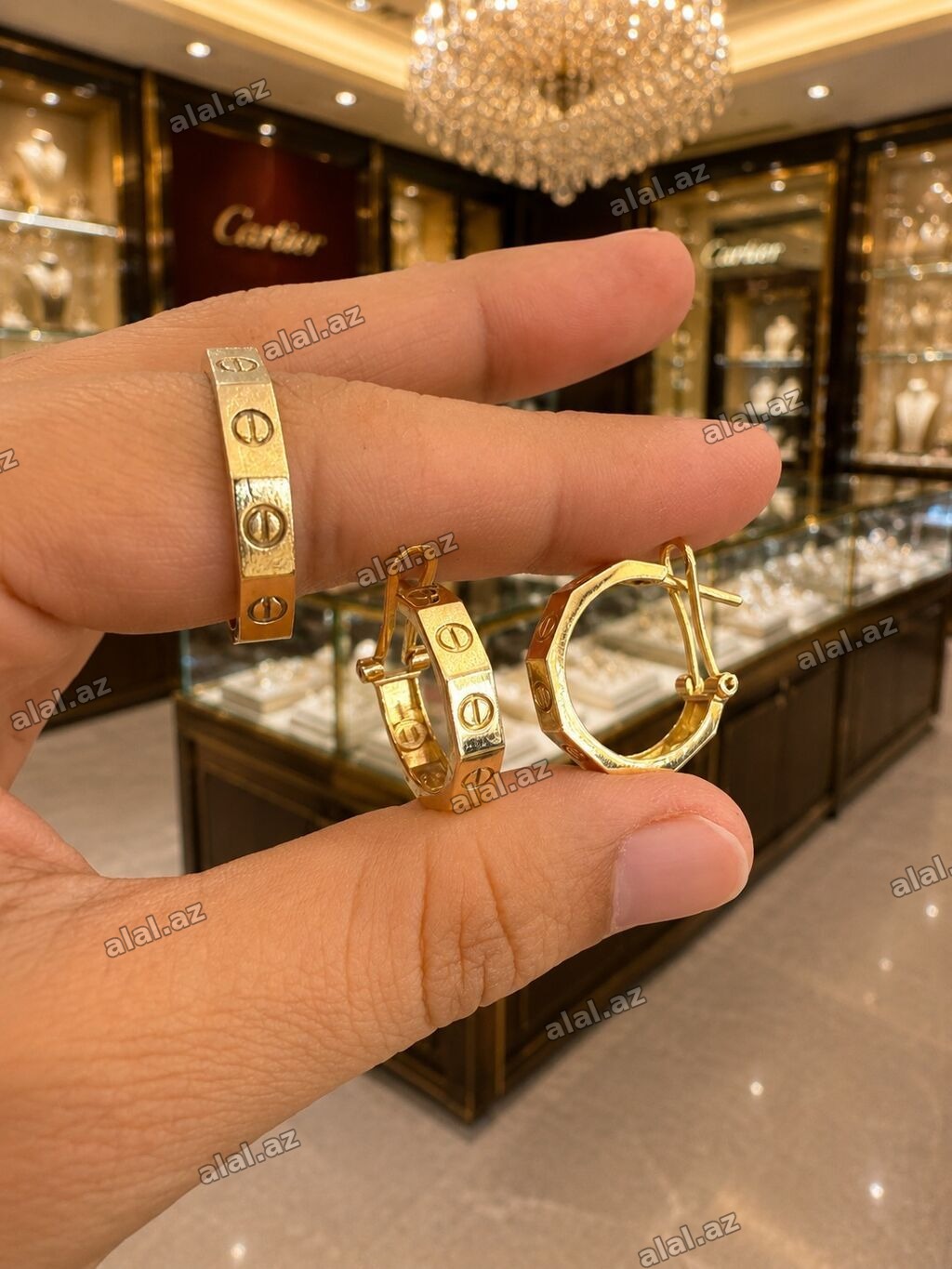 Dəstə daxildir: Sırğa, Üzük, Cartier, Sarı qızıl, 585 Əyar, 4900 g
