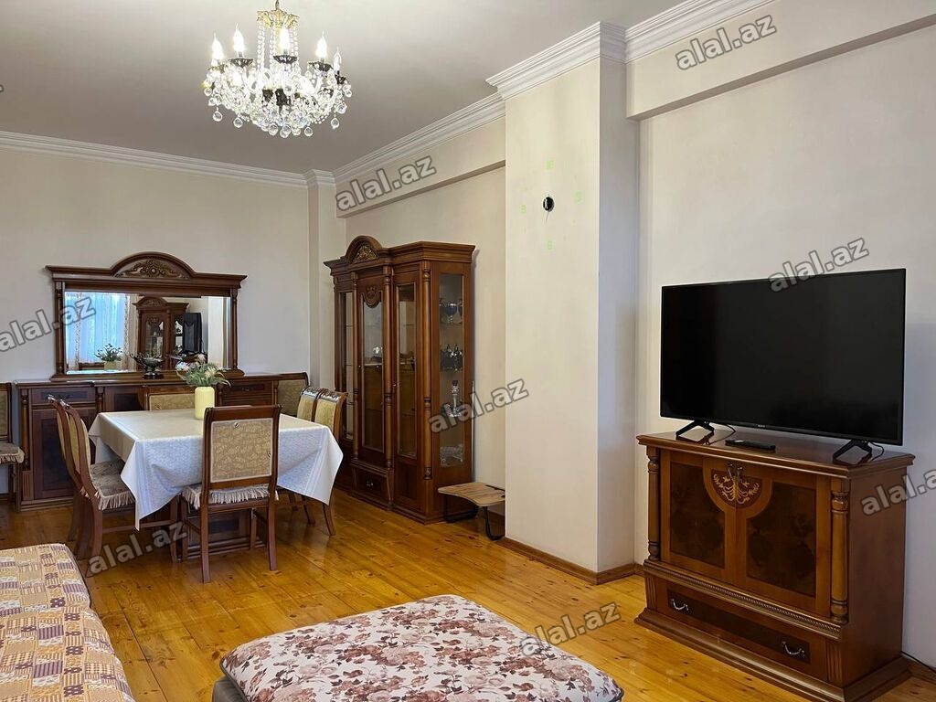 8-ci kilometr, 2 otaqlı, Yeni tikili, m. Neftçilər, 90 kv. m