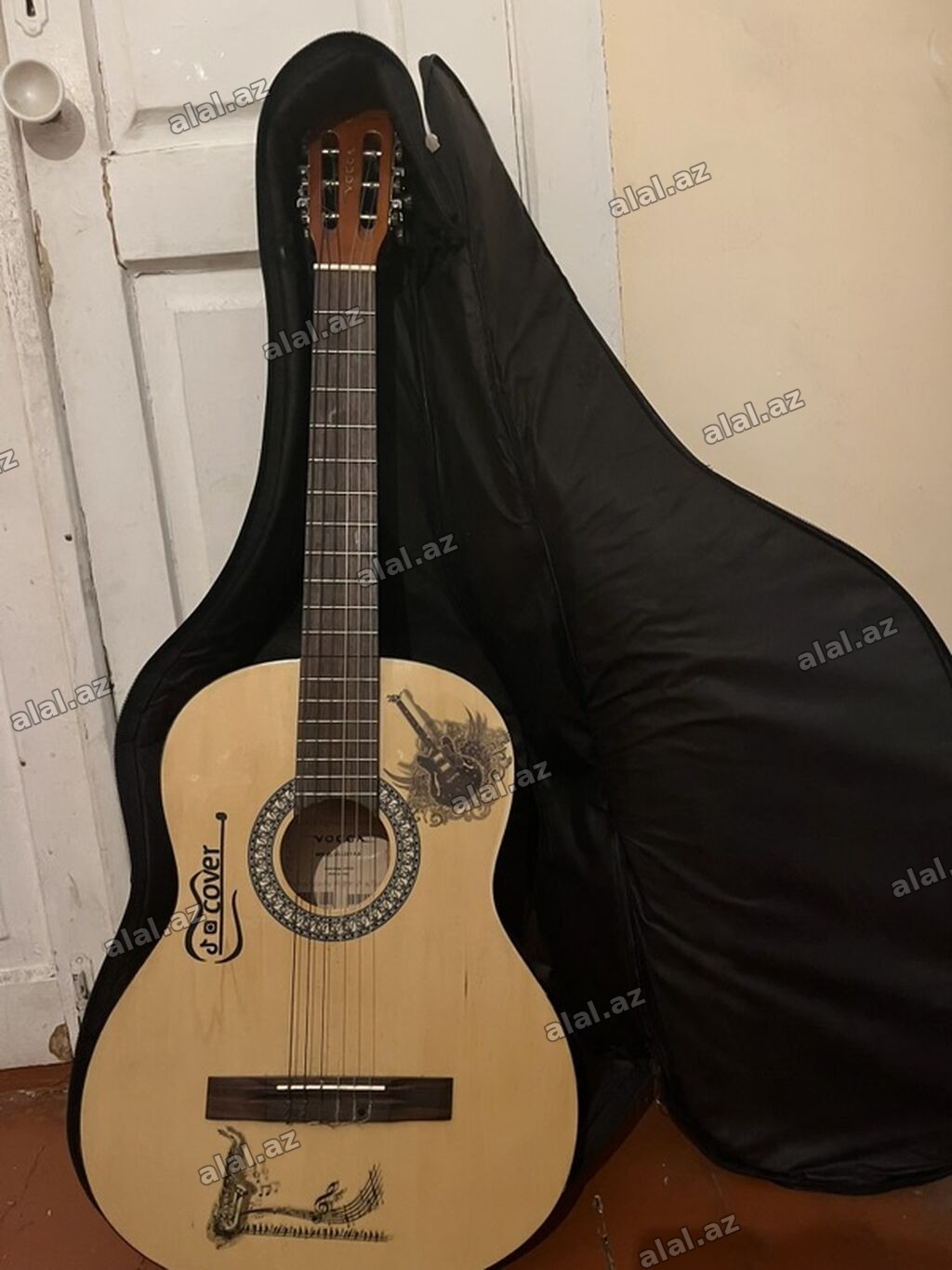 Neylon simli klassik gitara + yumşaq çexol - Korpus: klassik tam ölçü