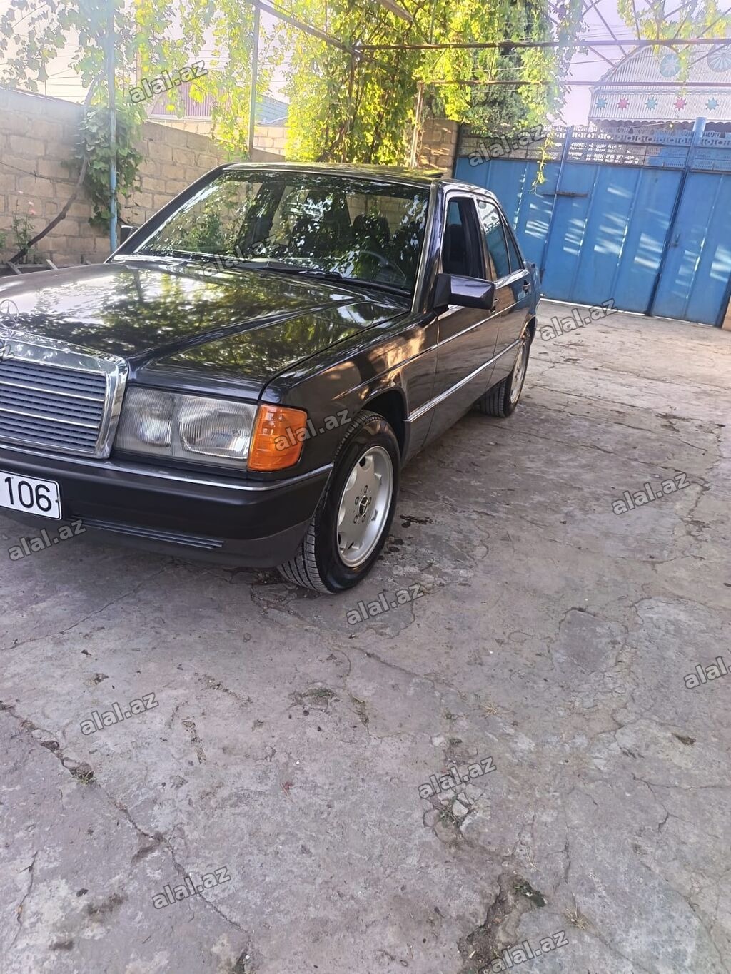 Mercedes-Benz 190 (W201): 0.2 l | 1993 il Sedan
