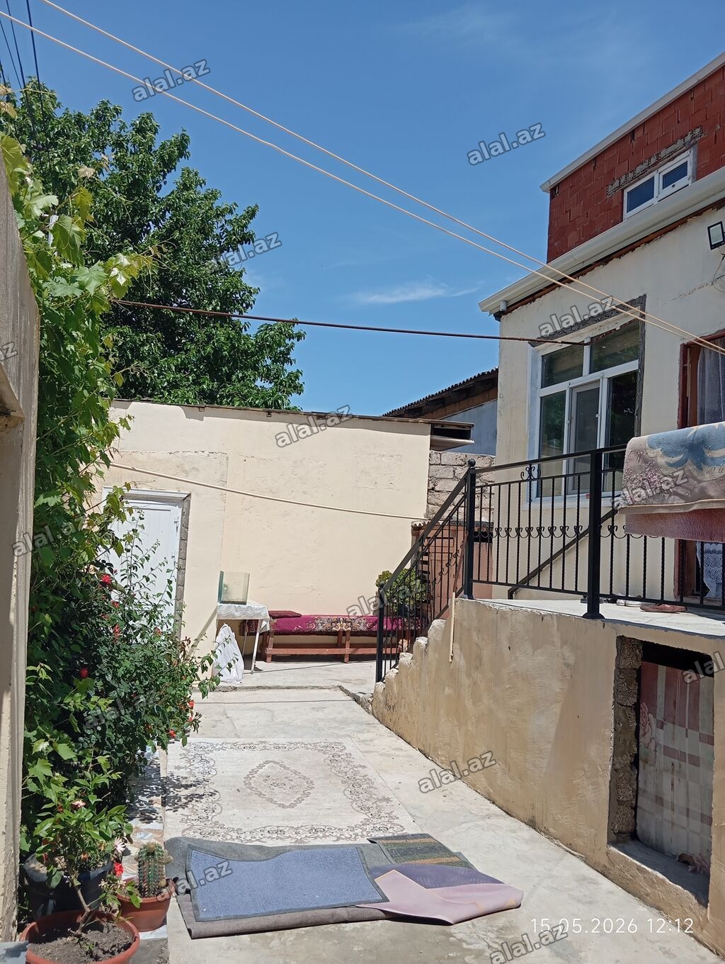 Əmircan qəs. 3 otaqlı, 200 kv. m, Orta təmir