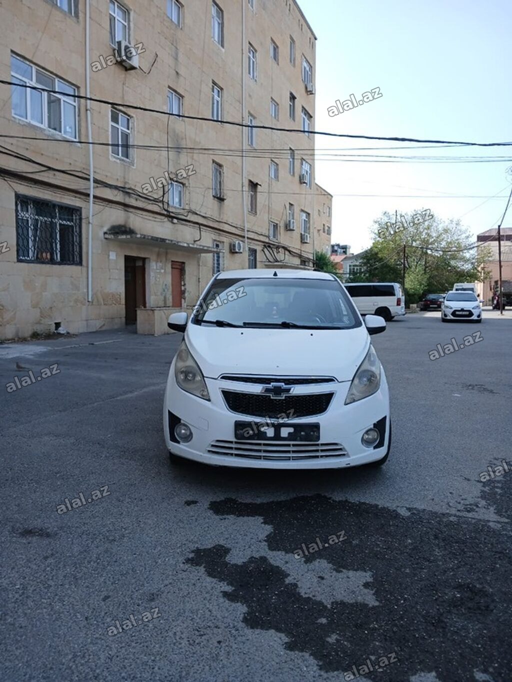 Chevrolet Spark, ağ rəng, 5 qapılı hetçbek İli 20141 mator ideL