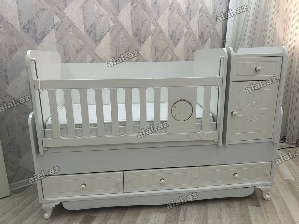 Uşaq beşiyi – çoxfunksiyalı kombi model - Rəng: ağ/kremlə tonlanmış -