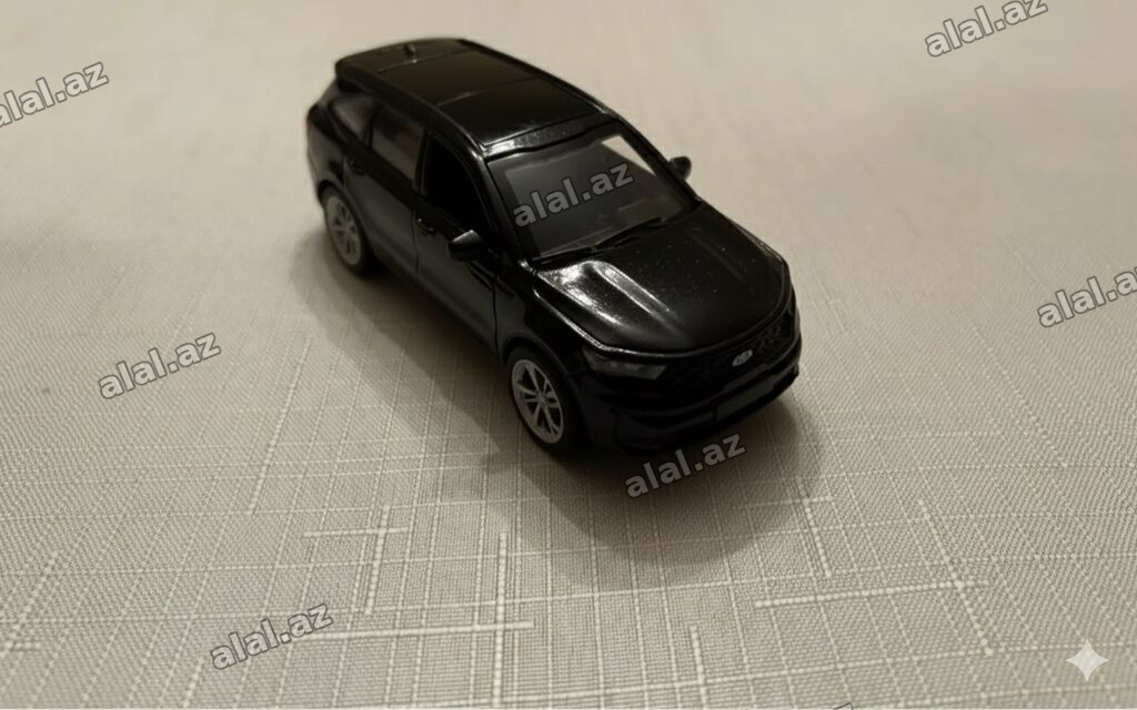 Qara rəngli metal miniatür SUV model maşın - Material: metal gövdə