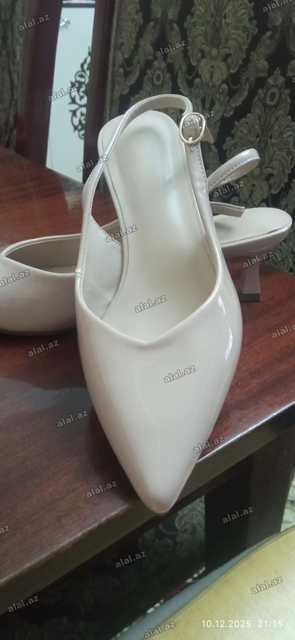 Satılı ideal veziyyet, bir defe toya qeilibrazmer qara 36 razmer