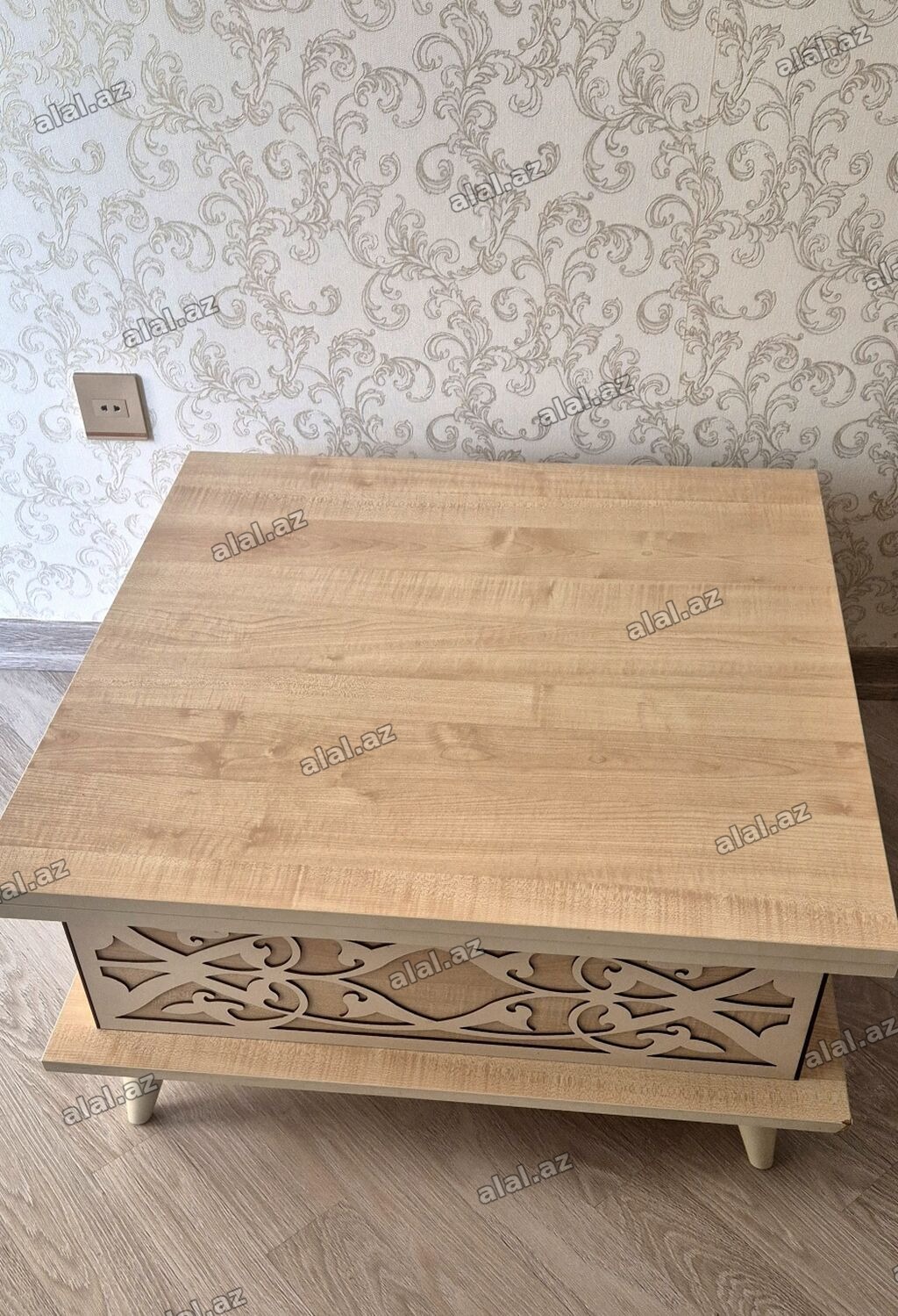 Dördbucaq masa, Transformer, Təkərsiz, Teksturalı laminat