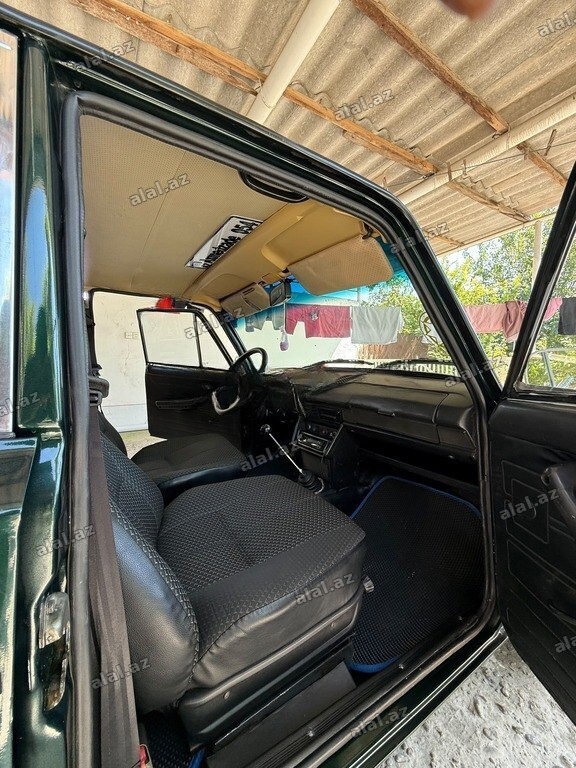 LADA (VAZ) 2106 2001