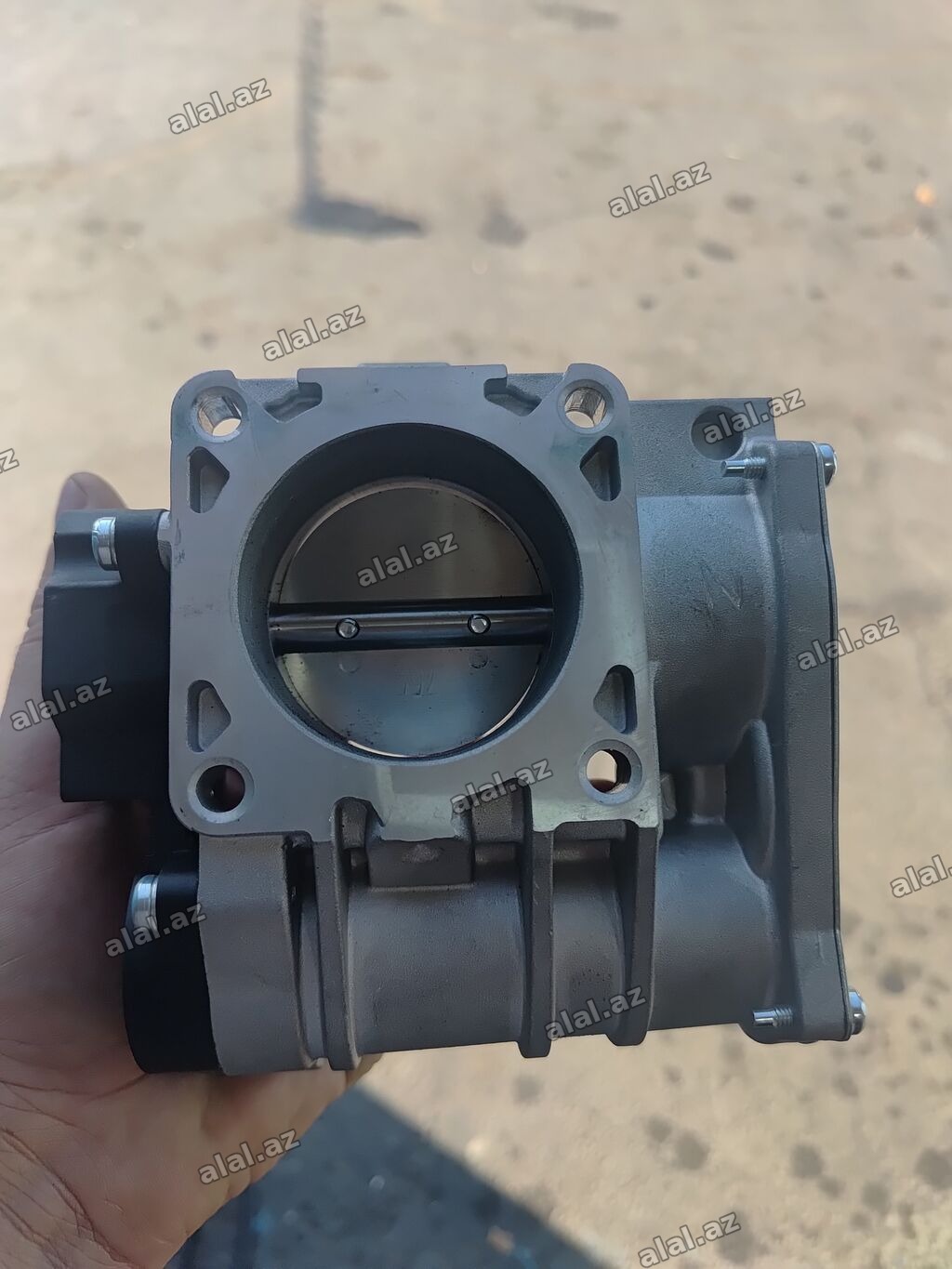 Avtomobil üçün elektron qaz klapanı (throttle body) -