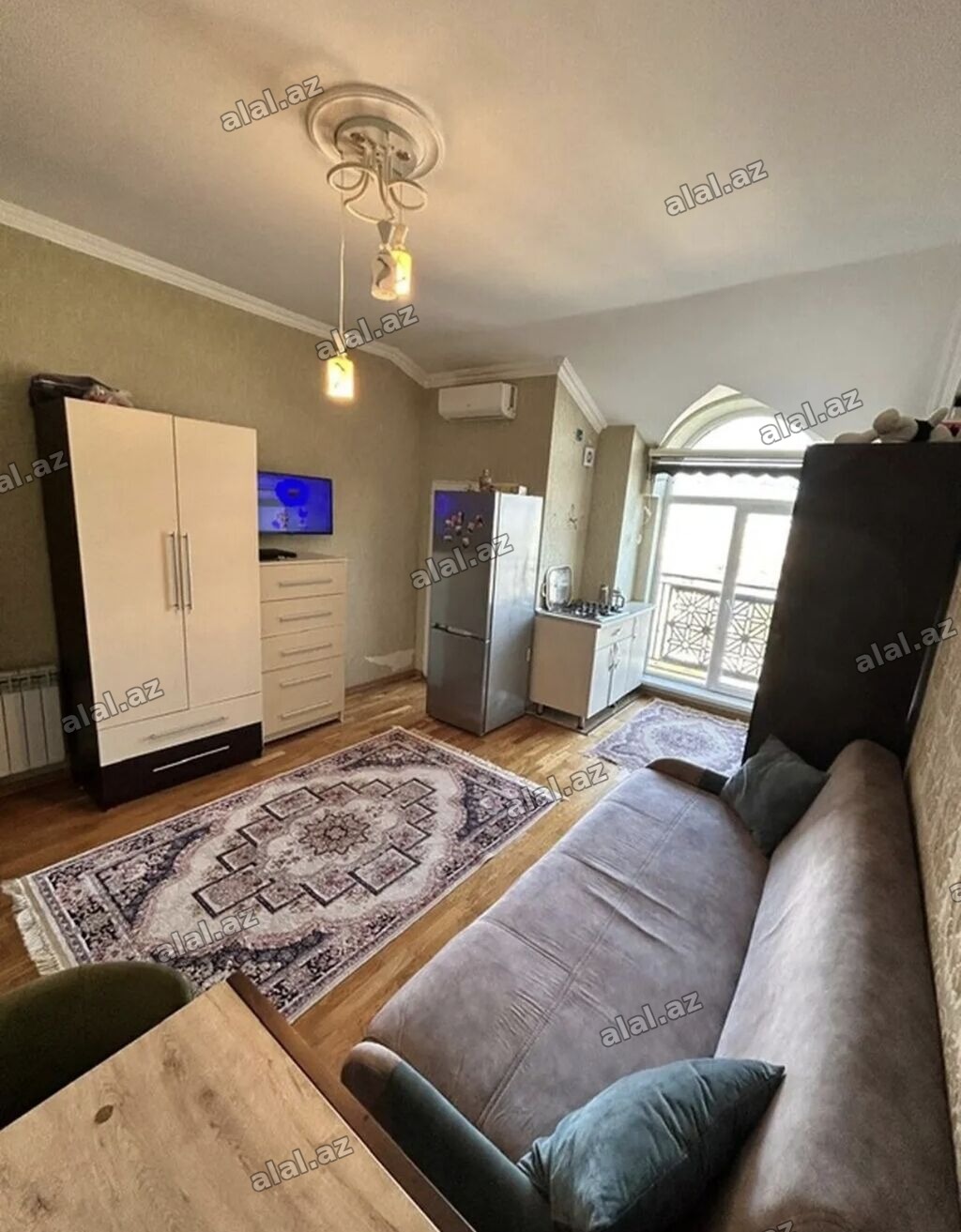 Xırdalan Kristal 2 Bina Evi Otaq Yoldaşı Xanım Axtarilir Kamunal