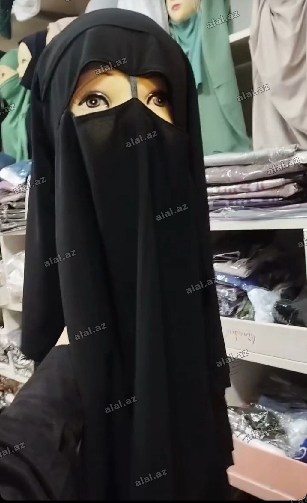 Kral Niqab 27 azn. çatdırılma mövcuddur. vatcapa yaza bilərsiz