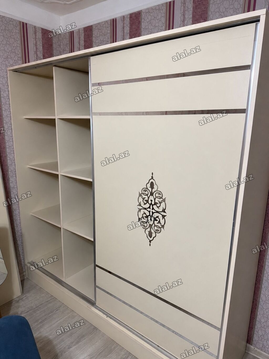 İşlənmiş, 2 qapılı, Güzgülü, Kupe, Düz dolab