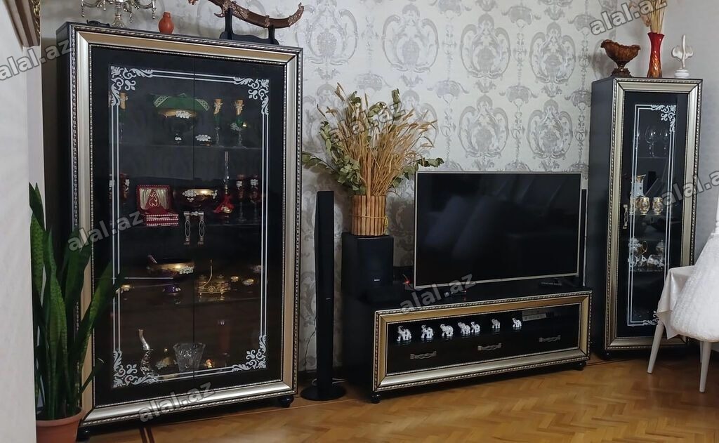 3200 AZN ə alınıb super birşeydir ağırdır materialı da əladır baxan