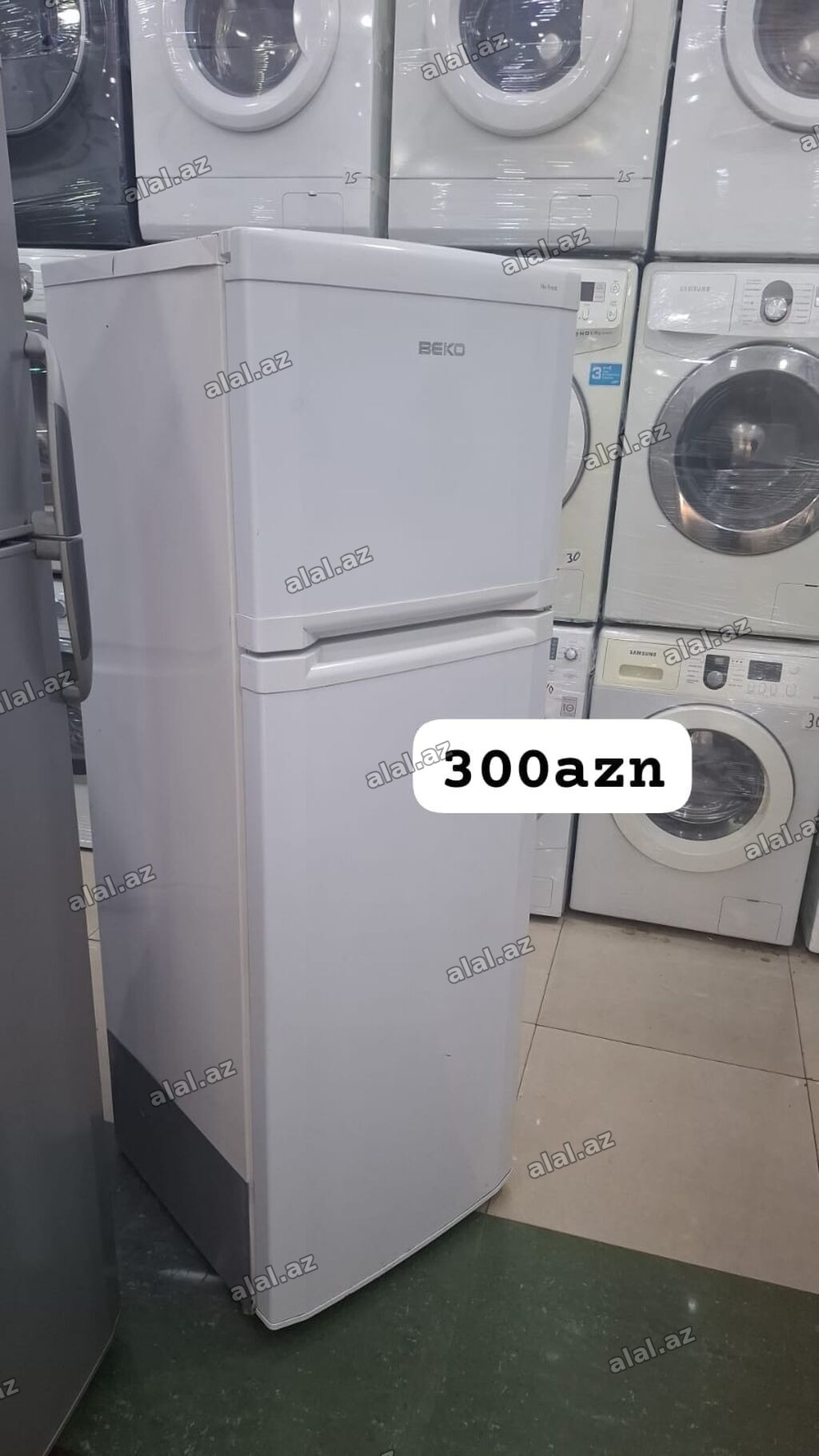 BEKO iki qapılı soyuducu - Rəng: ağ - Üst kamera: dondurucu bölmə -