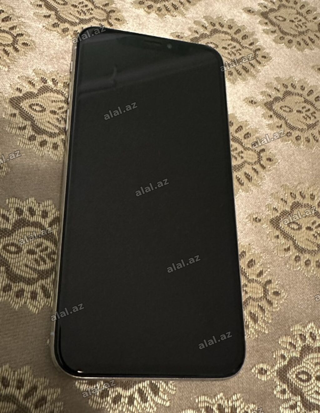 IPhone X, Gümüşü