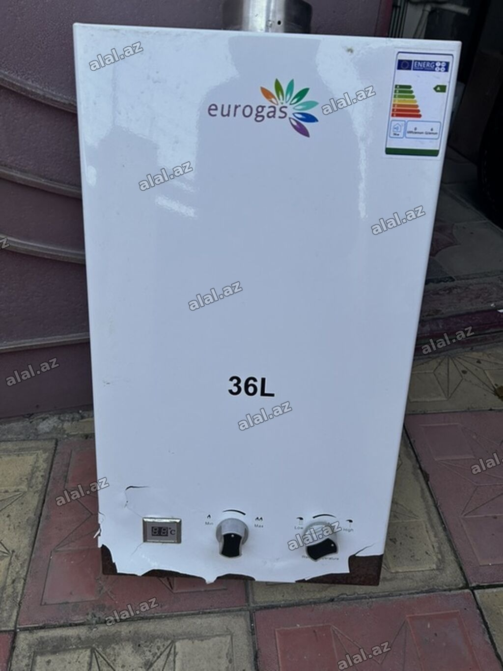 Məhsul: Eurogas qazla işləyən su qızdırıcısı (geyzer) Tutum: 36L
