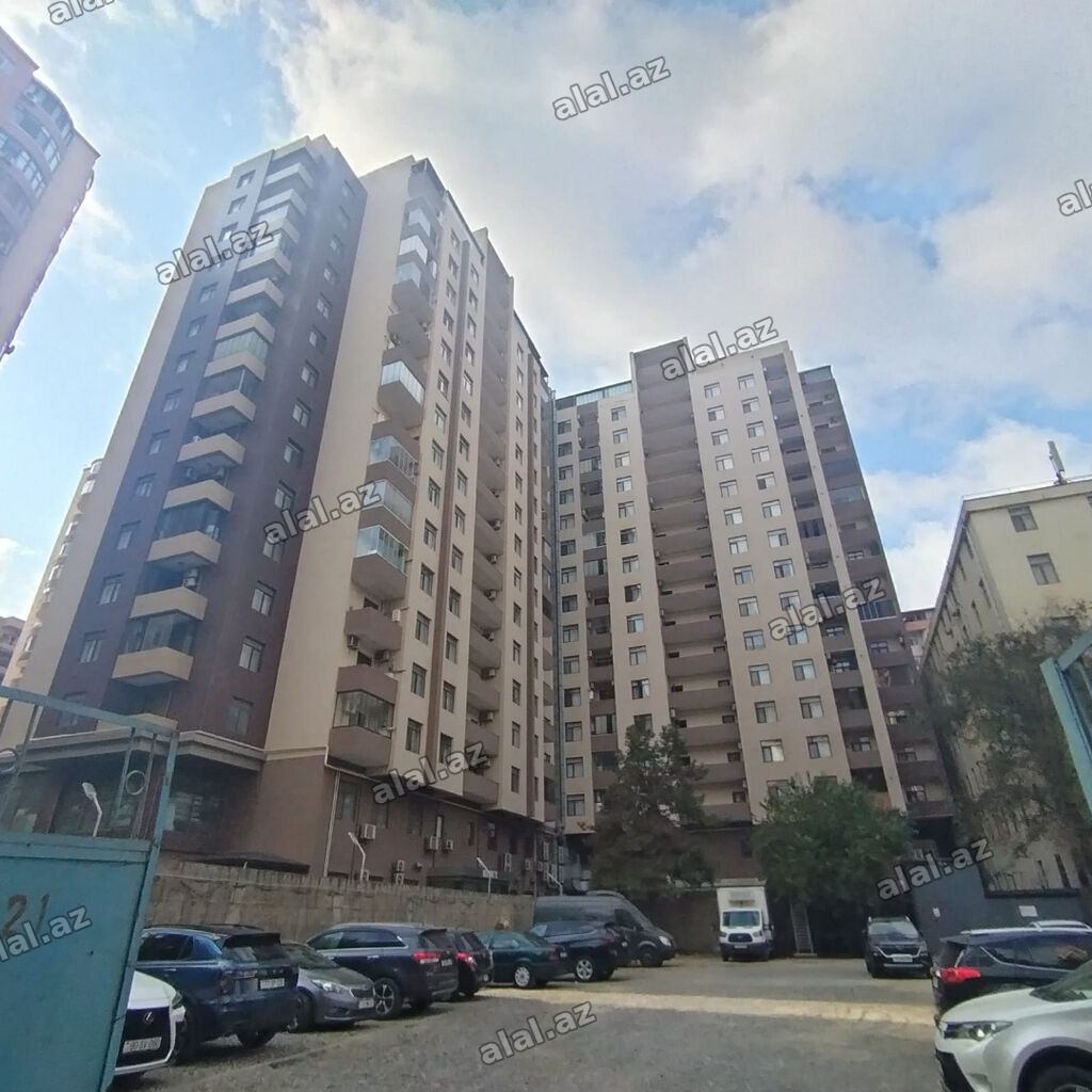 3 otaqlı, Yeni tikili, 148 kv. m