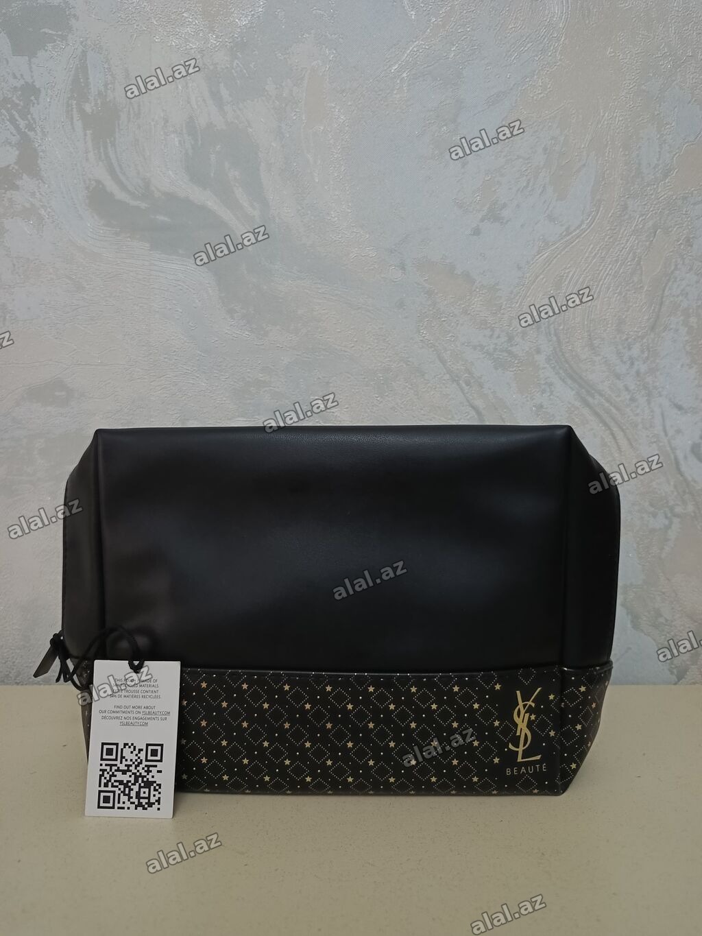 YSL beauty makiyaj çantası,yenidir istifadə olunmayıb,içi genişdir