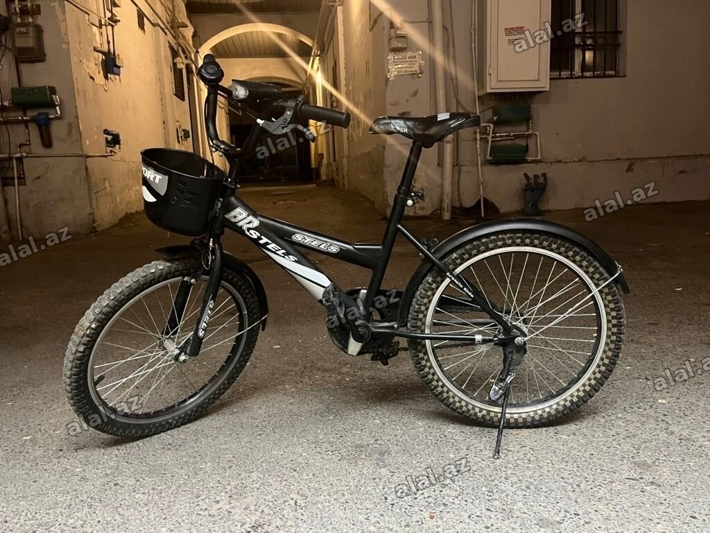 İşlənmiş İki təkərli Uşaq velosipedi Stels, 20", Ünvandan götürmə
