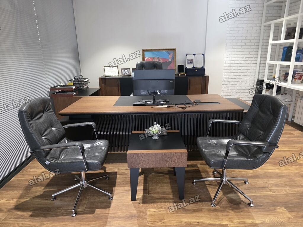 Ofis mebel dəsti – direktor masasının komplekti Təzə Alınıb 3 aydı