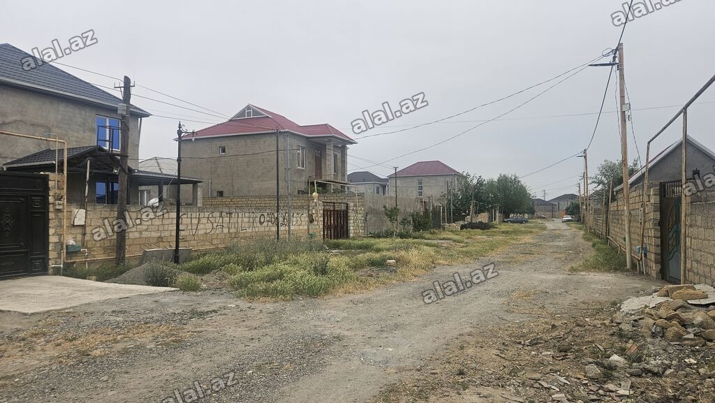 9 otaq, 299 kv. m, Təmirsiz