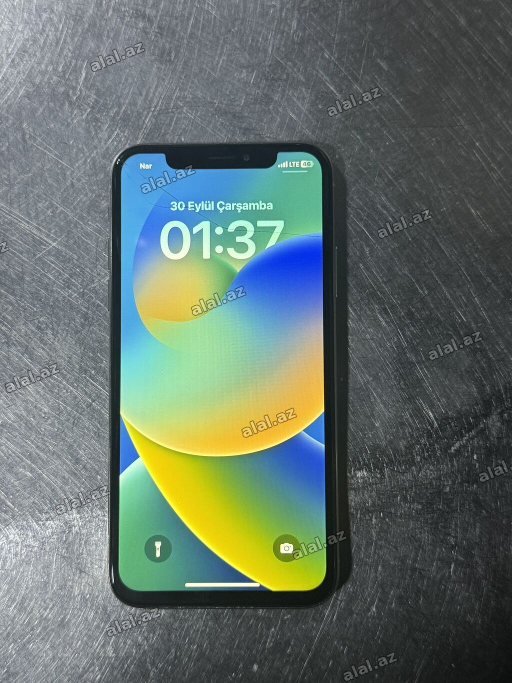 IPhone X, 64 GB, Ağ, Qırıq