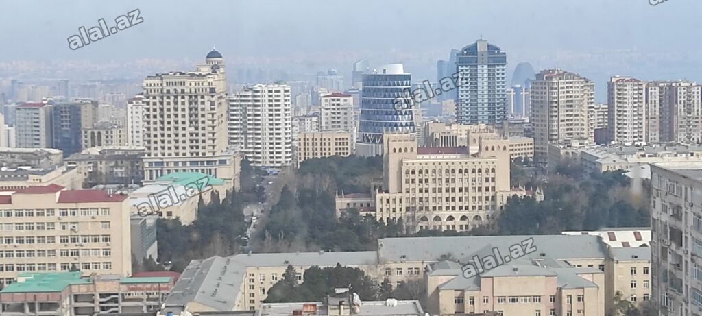 4 otaqlı, Yeni tikili, m. Elmlər Akademiyası, 182 kv. m