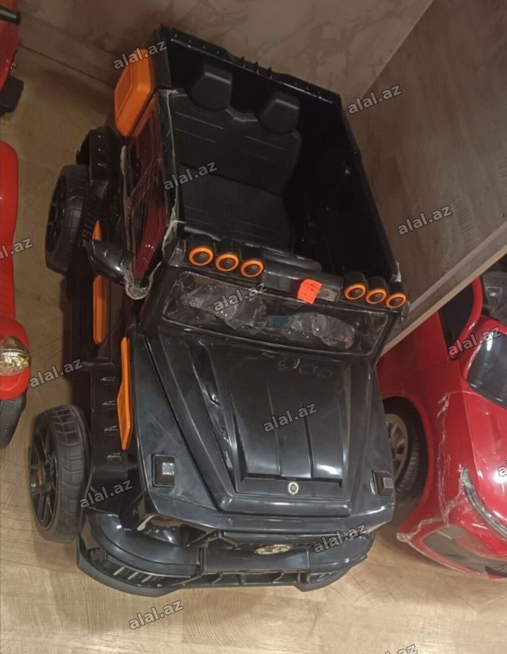 Təzədir. Qutuda. Həm fərdi həm də pultla 2 matorlu, 3 matorlu maşınlar