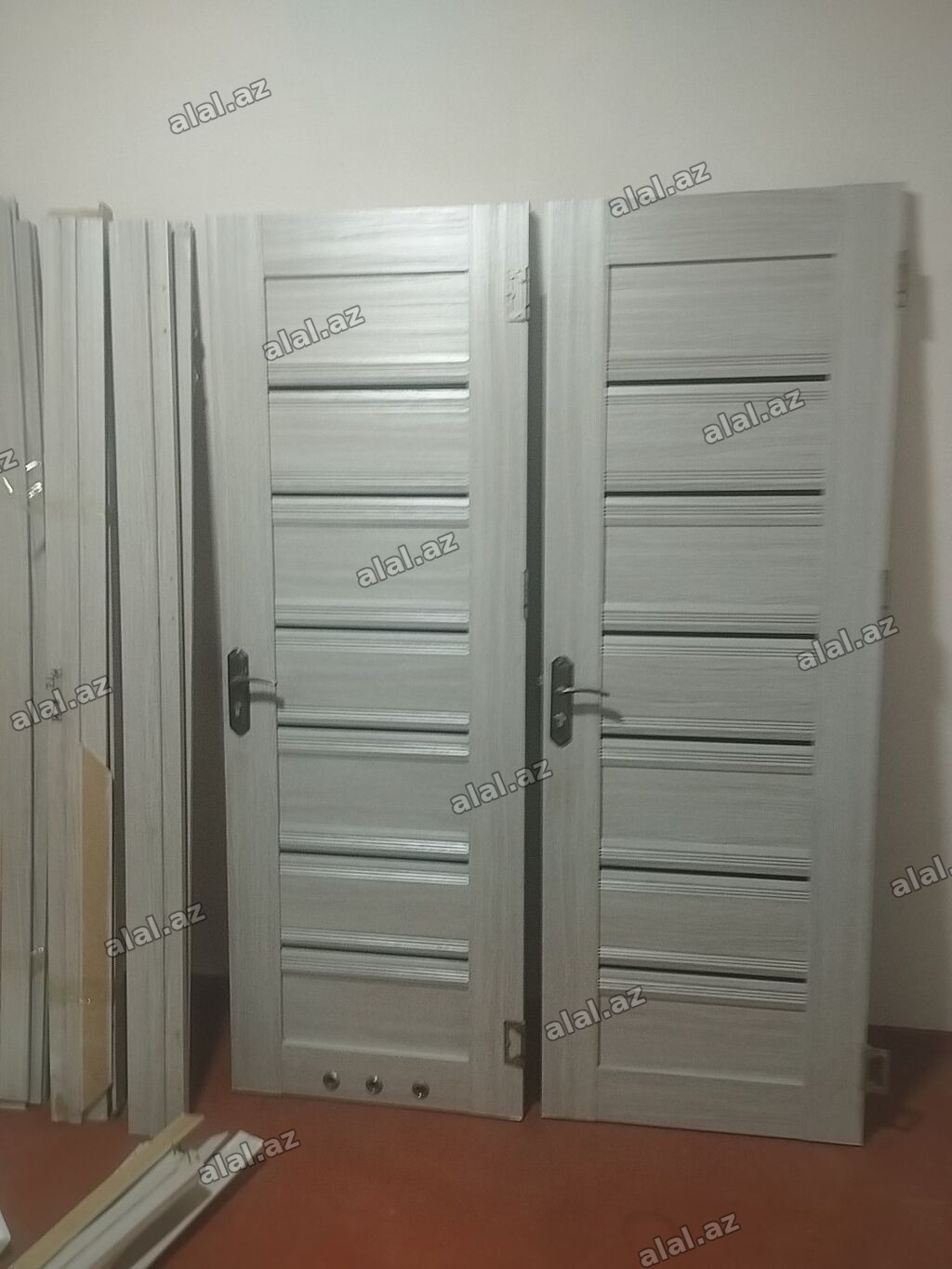 İşlənmiş Otaq qapısı Naliçnik ilə, Zəmanətsiz, Ünvandan götürmə