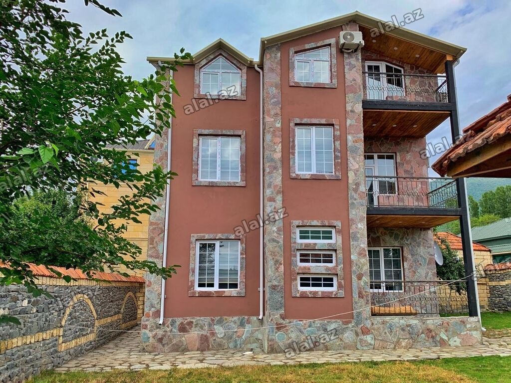 Qəbələ, 167 kv. m, 7 otaqlı, Hovuzsuz, İnternet, Su, Qaz