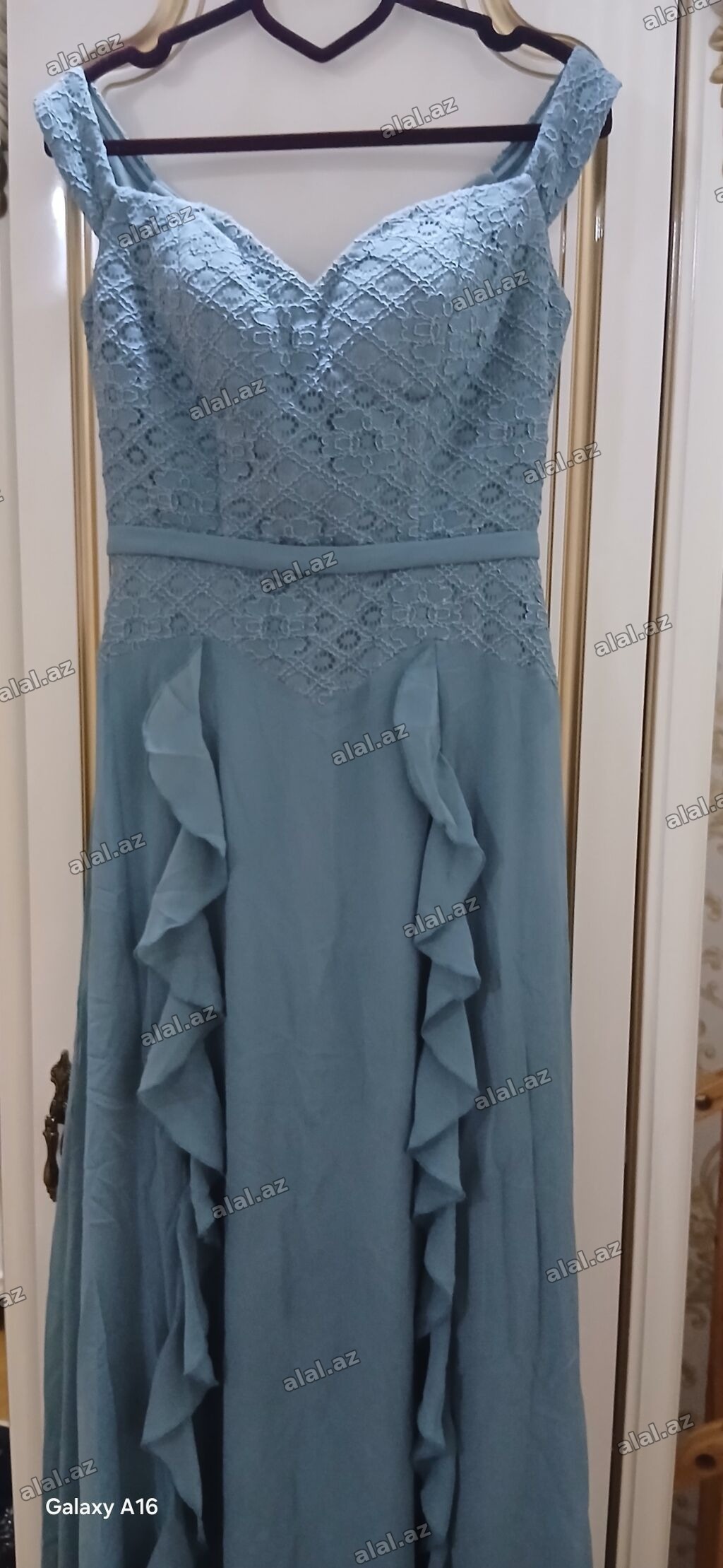 Elbise trendyoldan, yenidir. Uzun model