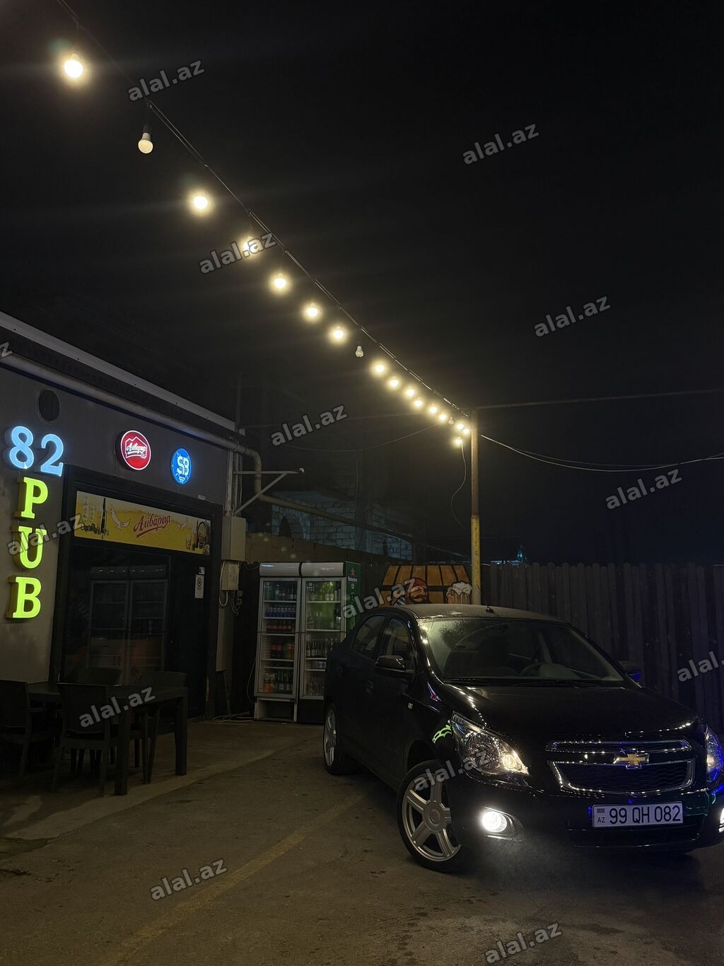 Ofisiant tələb olunur, Pivə barı, Gündəlik ödəniş, 18-29 yaş, 1-2 illik təcrübə
