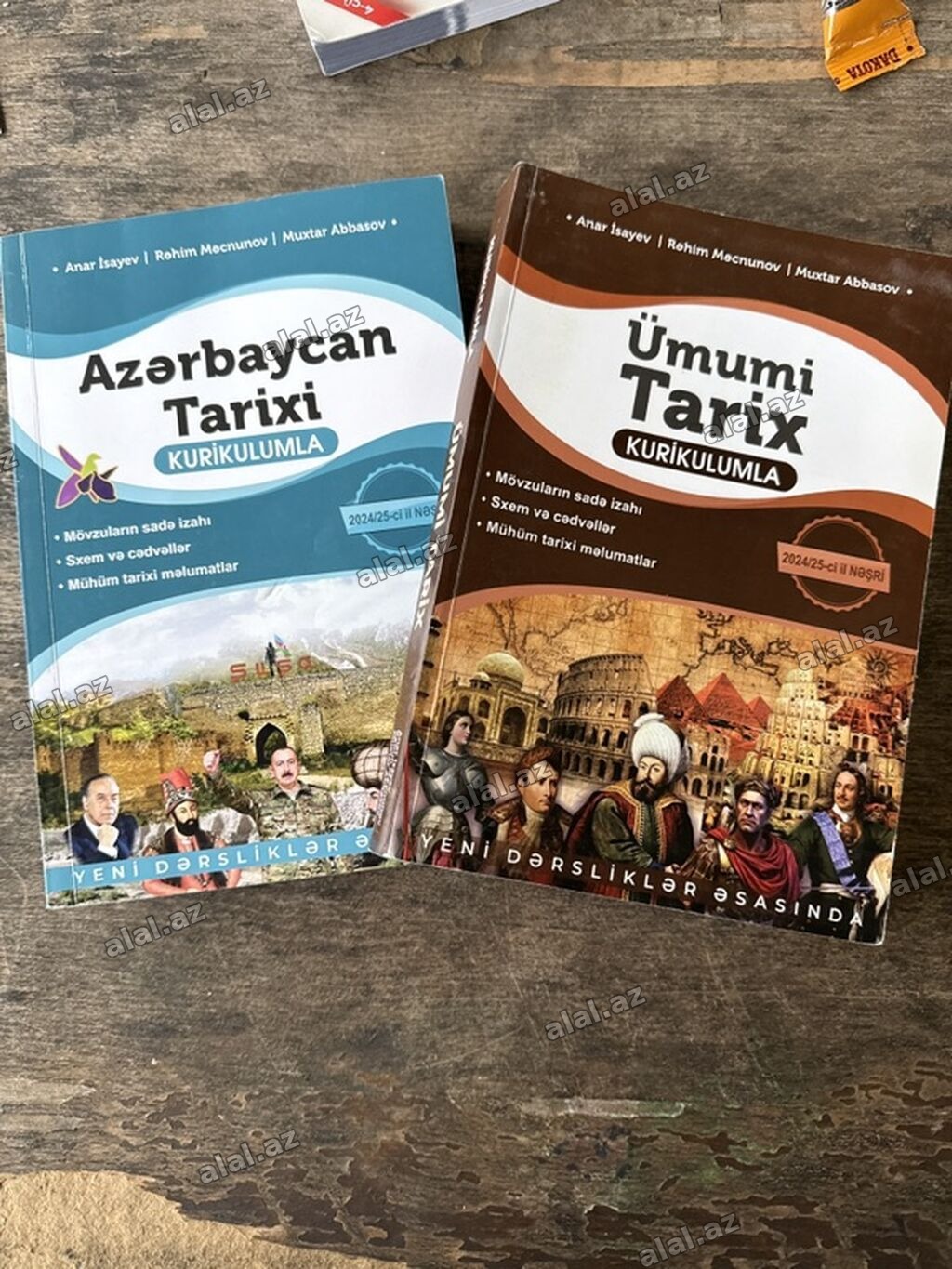 Icleri temizdir her biri 9 manatdi Məhsul: Tarix hazırlıq vəsaitləri