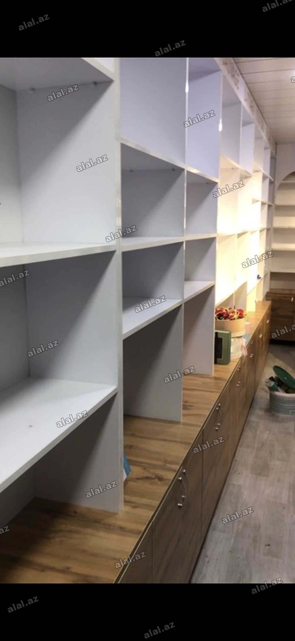 Mağaza üçün vitrin və saxlama mebeli dəsti - Modul quruluşlu, hündür