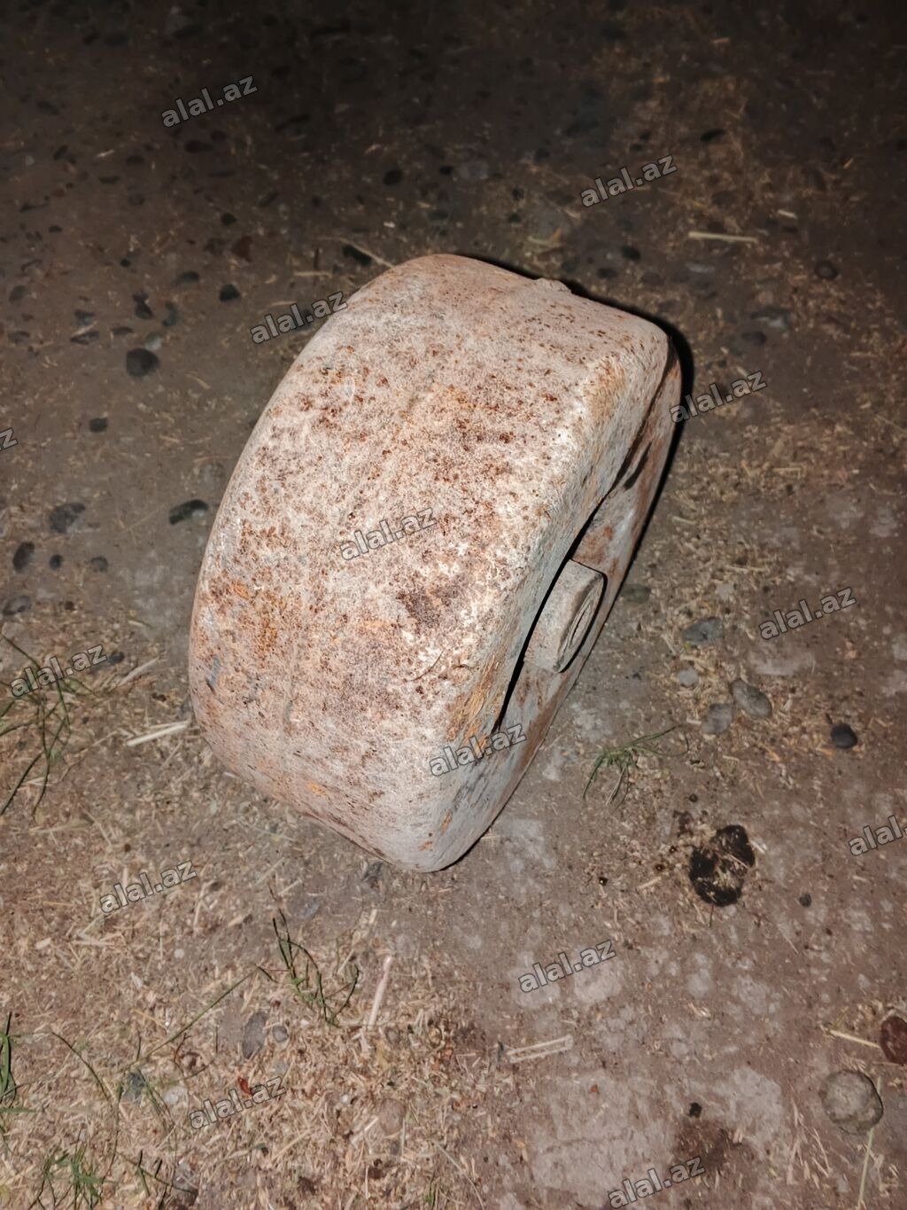 Kotan ucun təkər satlir
unvan Sabirabad r
qiymət 50. manat