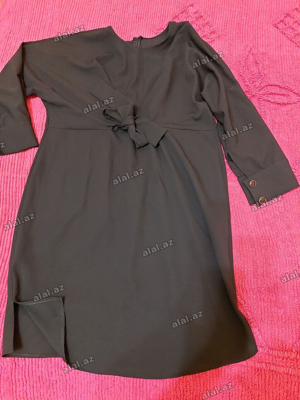 Turkiyeden alinmiş don; size -48; bir defe geyinilmiş; yanlari