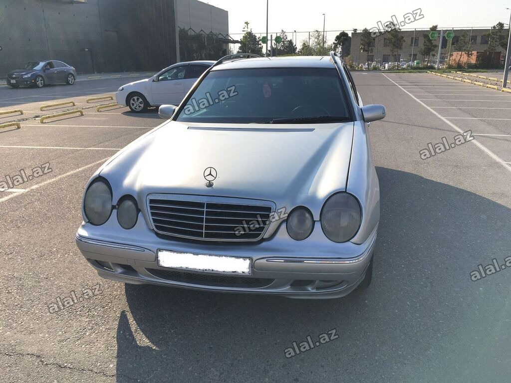 Mercedes