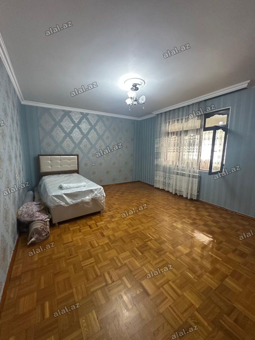Bakı, 3 otaqlı, Köhnə tikili, 110 kv. m