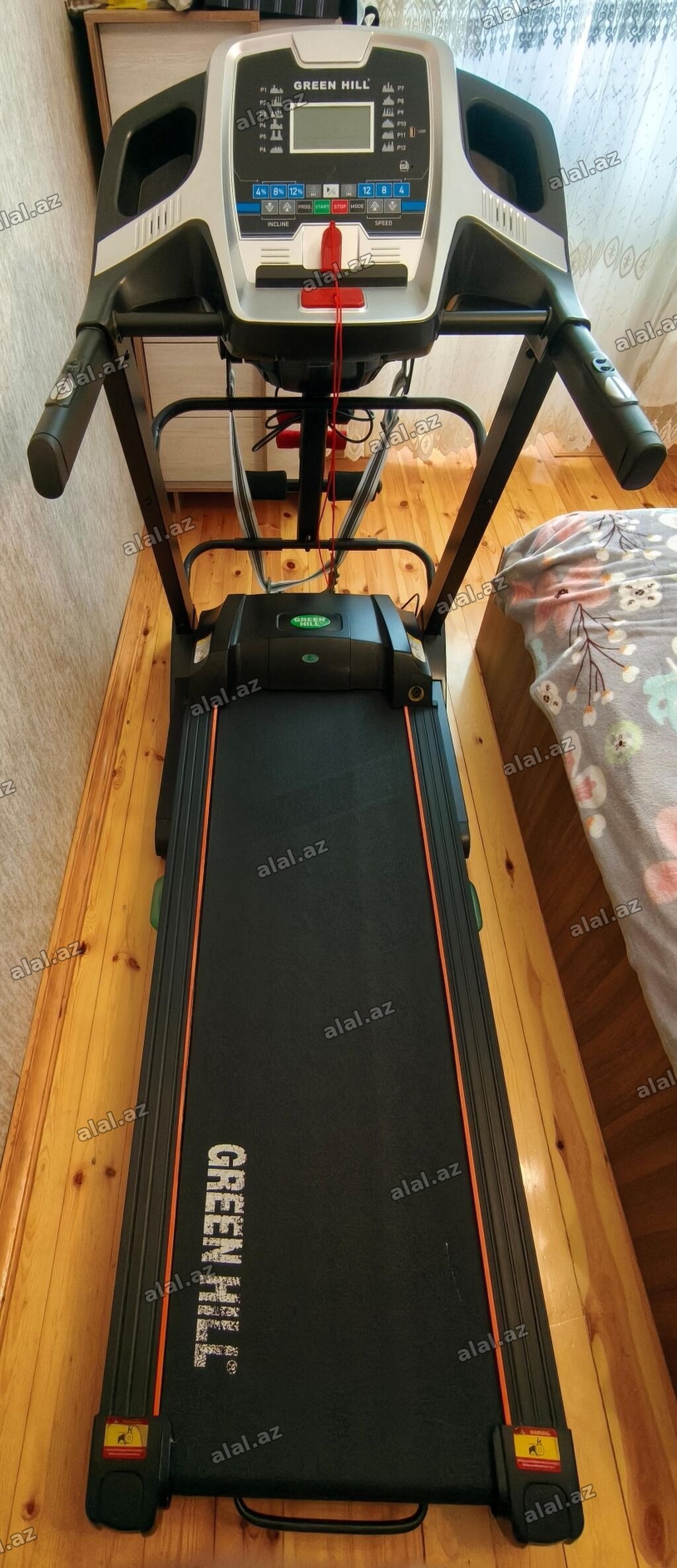 GREEN HILL qaçış trenajoru - Elektriklə işləyən qaçış yolu, konsolda